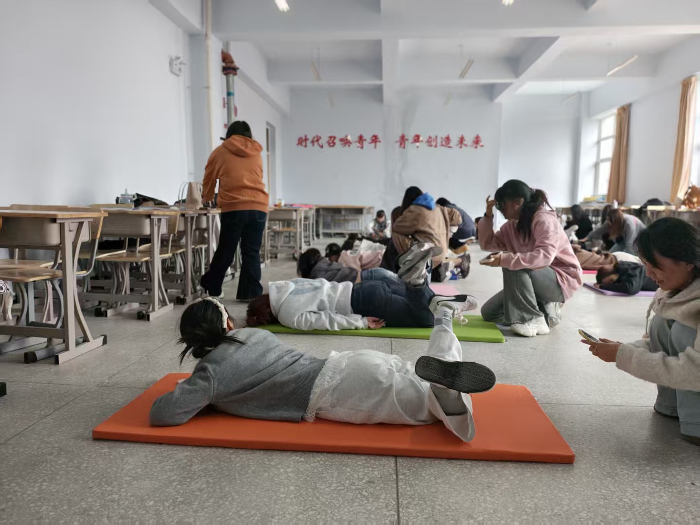 微信图片_20251022135910_120_338.jpg