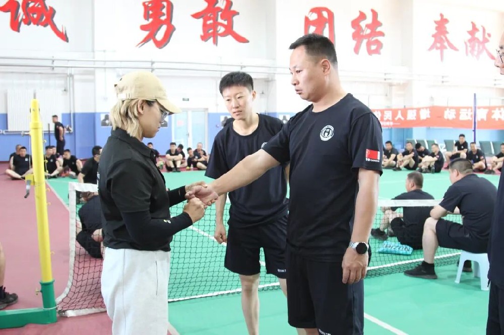 爱警暖警，守护“尖兵”健康